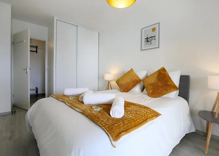 Expat Renting - Le Mosaique - Patte D\'Oie - Parking
