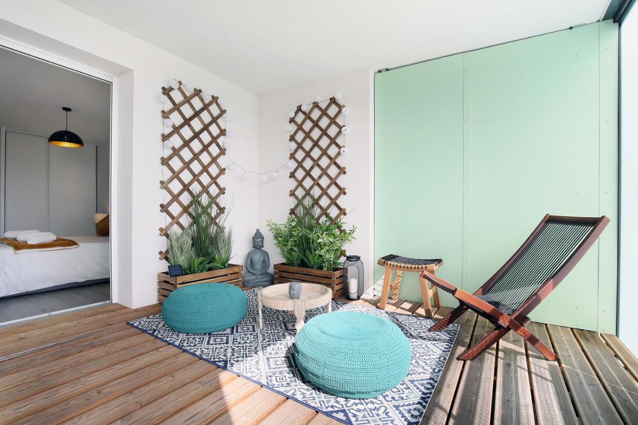 Expat Renting - Le Mosaique - Patte D'oie - Parking